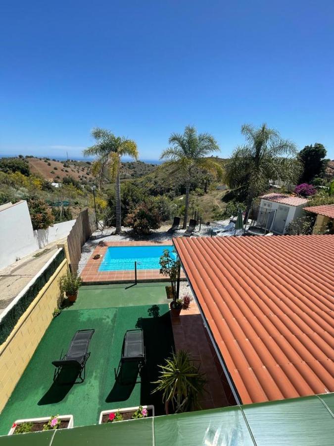 Villa La Paz Benajarafe Eksteriør billede